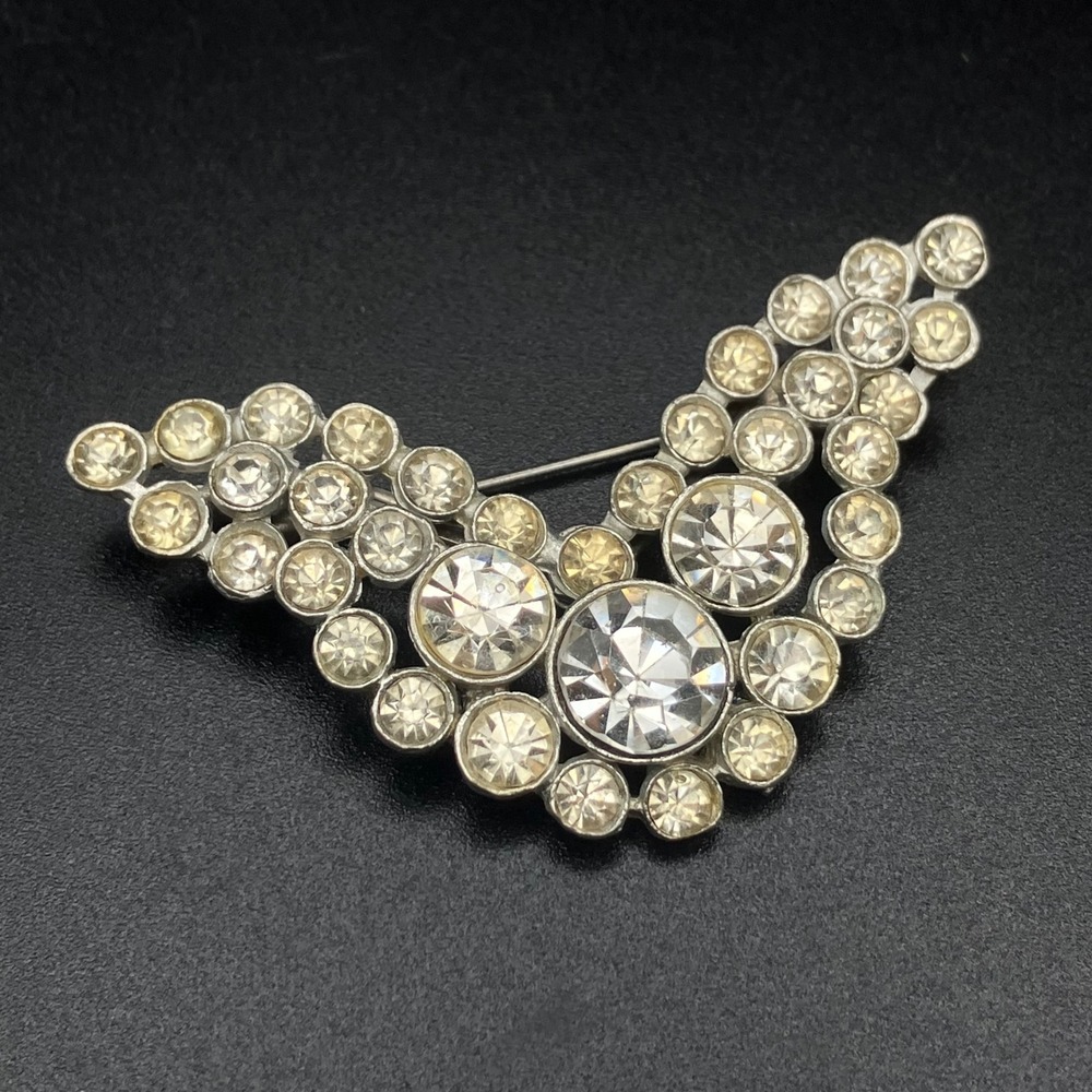 Vintage Brooch Pot Metal Silver Tone Clear Rhinestone V Shape Victory Pin? 2.25"
